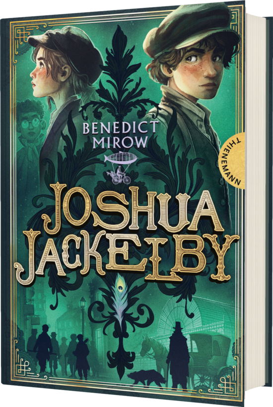 Das Buchcover zeigt zwei Jungen, die nachdenklich in verschiedene Richtungen blicken. Im Hintergrund sind Schattenfiguren und eine dampfbetriebene Maschine, alles in grünen und goldenen Tönen gehalten.